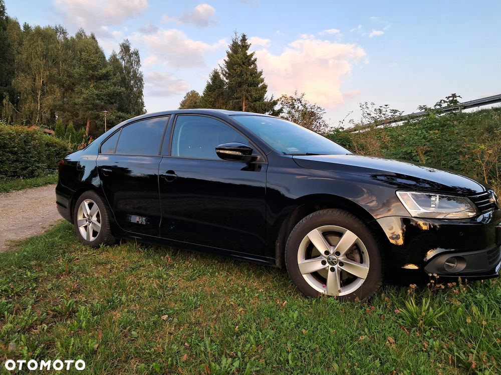Volkswagen Jetta 1.2 TSI Comfortline - 16