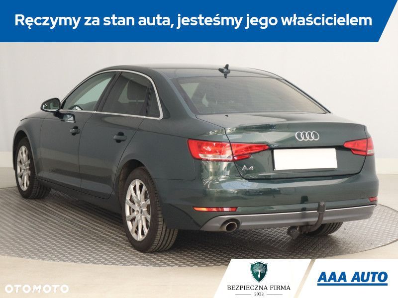 Audi A4 Limousine - 6