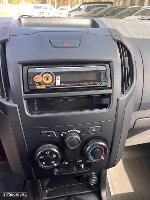 Isuzu D MAX 163cv CAB/DUPLA 3 Lug. CLASSE 1 - 10