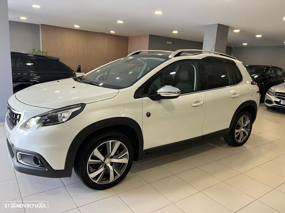 Peugeot 2008 PureTech 110 Stop&Start EAT6 Crossway - 3