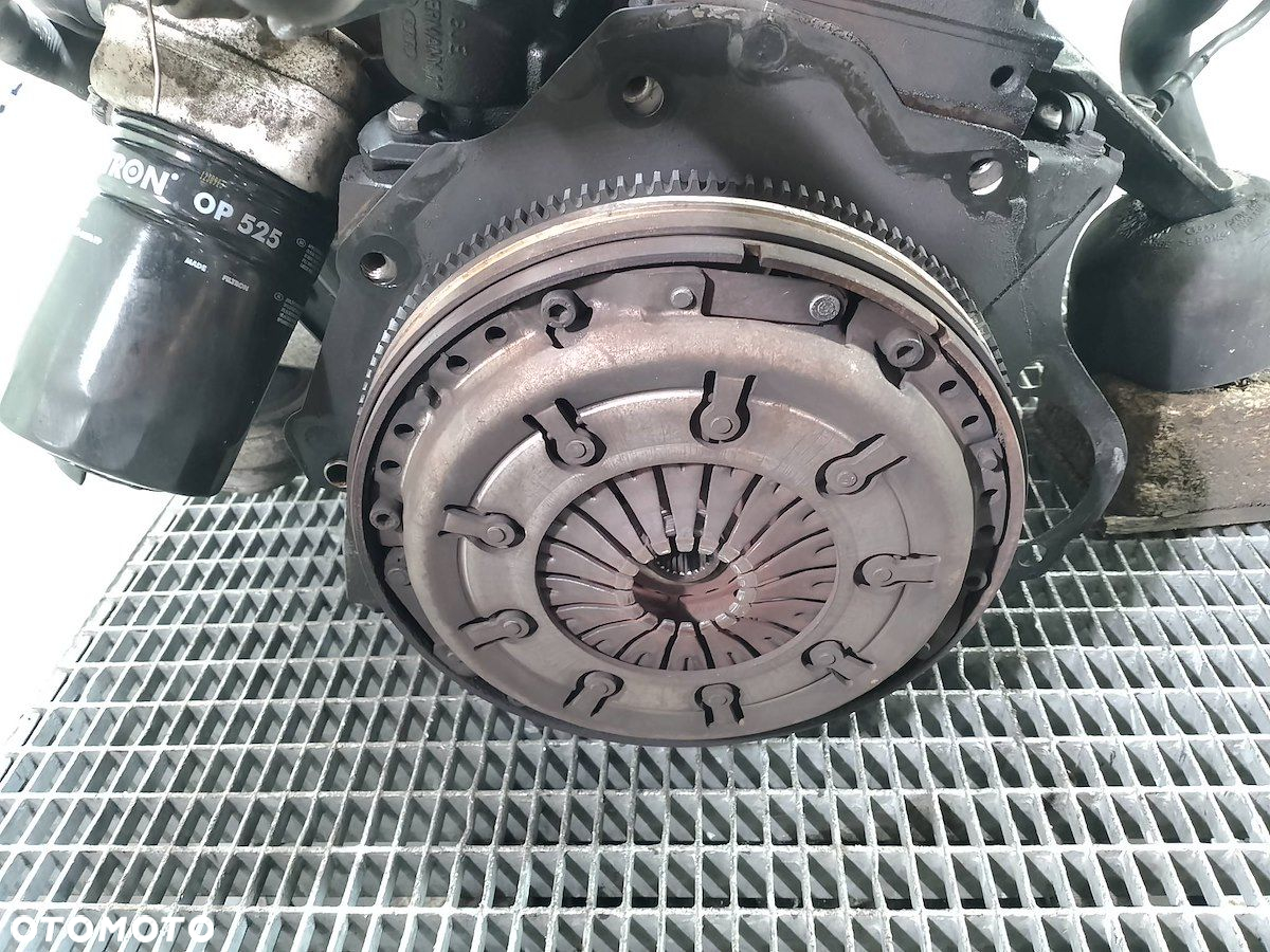 SILNIK VW PASSAT B5 AHU 1.9 TDI - 4