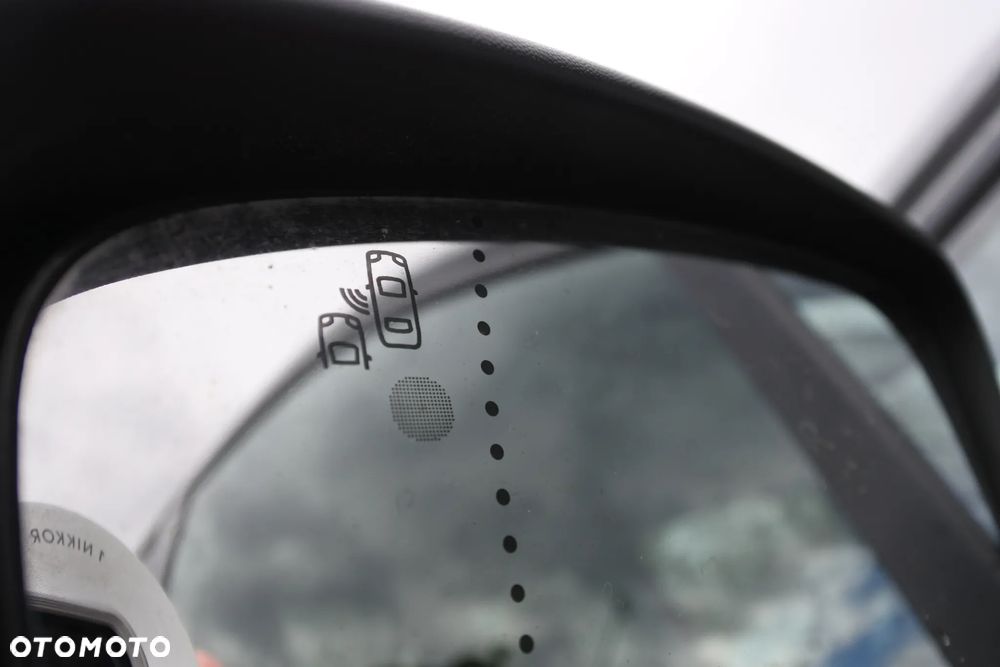 Renault Captur TCe 120 EDC Helly Hansen - 32