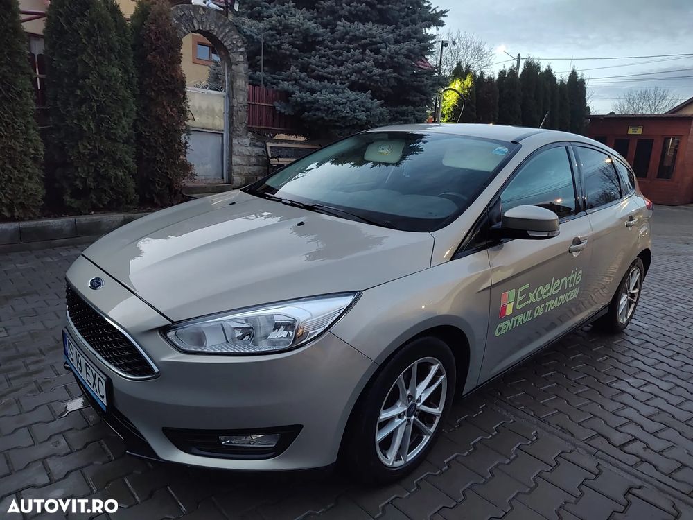 Ford Focus 1.0 EcoBoost Trend Edition - 11