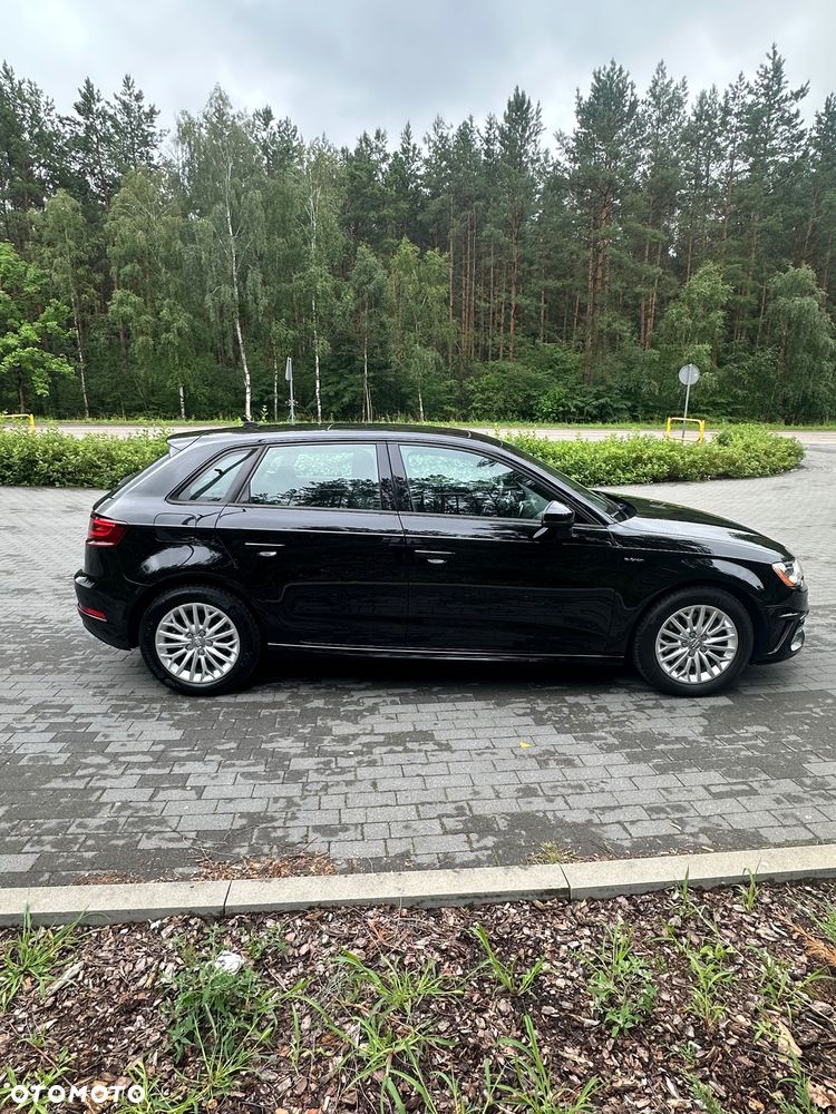 Audi A3 Sportback - 6