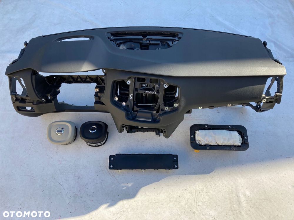 volvo xc90 2 ii deska kokpit konsola poduszki pasy - 3