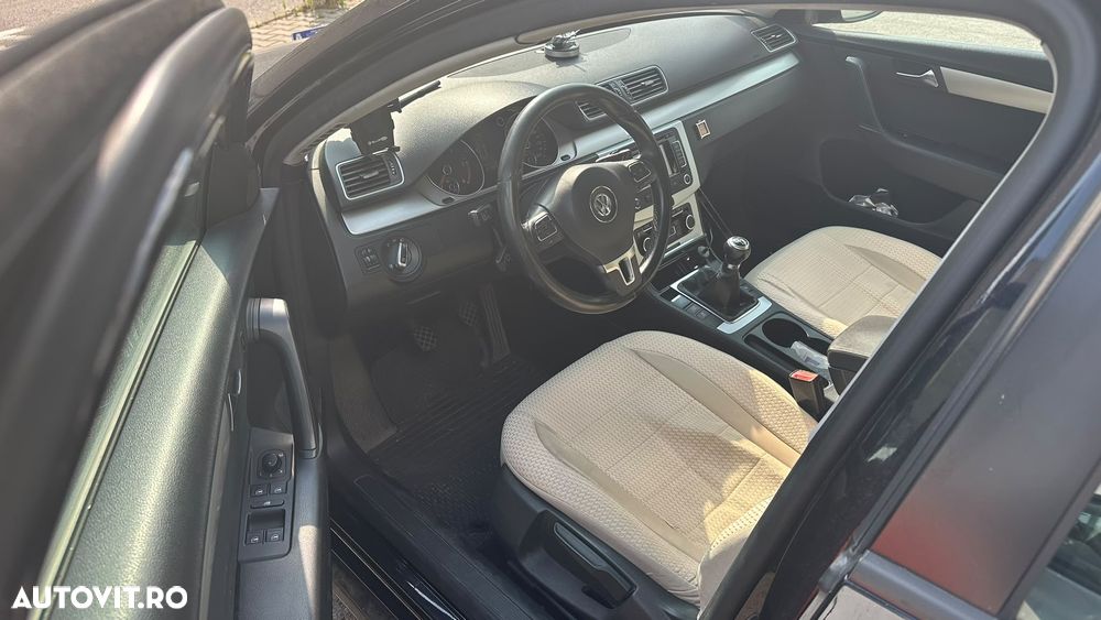 Volkswagen Passat 1.6TDI BlueMotion Tehnology Trendline - 6