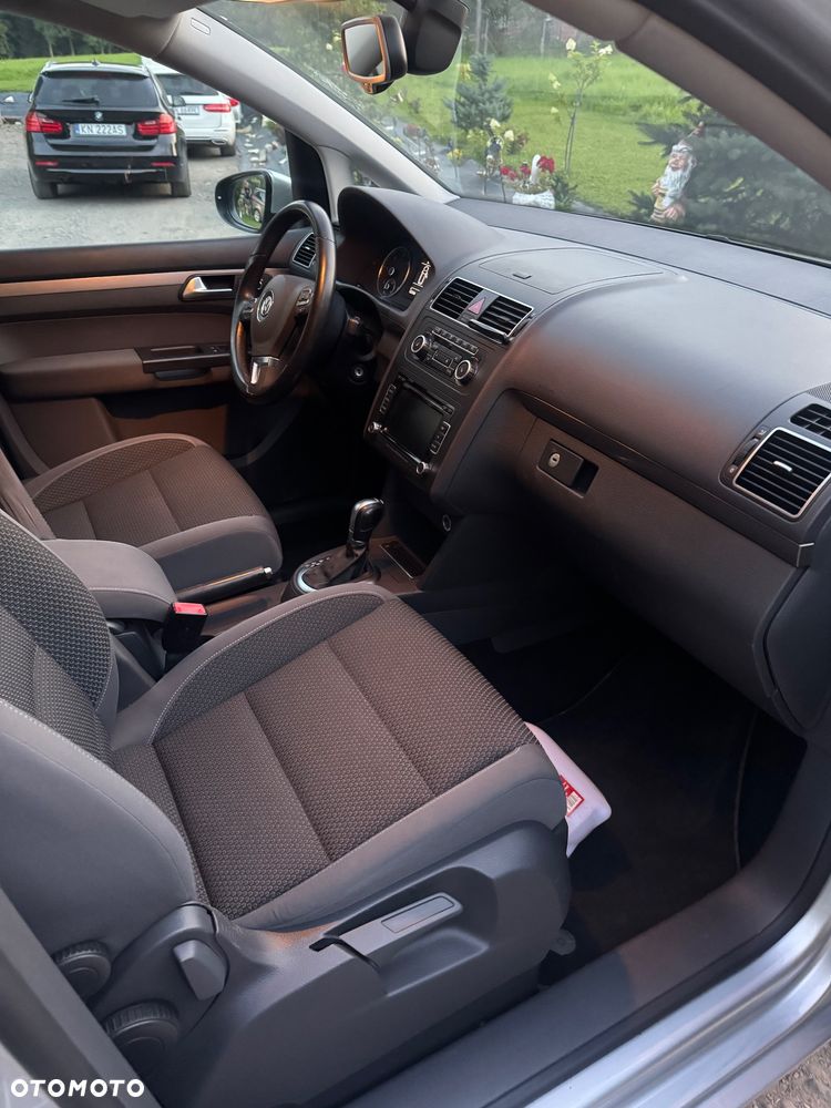 Volkswagen Touran 1.6 TDI DPF BlueMotion Technology DSG STYLE - 7
