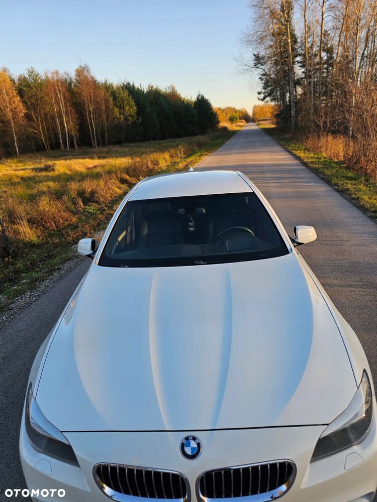 BMW Seria 5 530d xDrive - 13