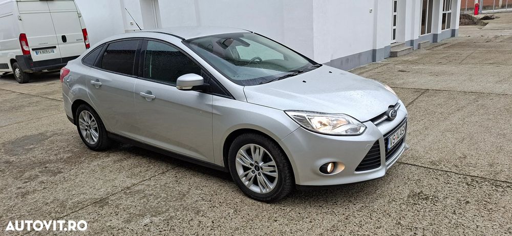 Ford Focus 1.6 TDCi DPF Trend - 4