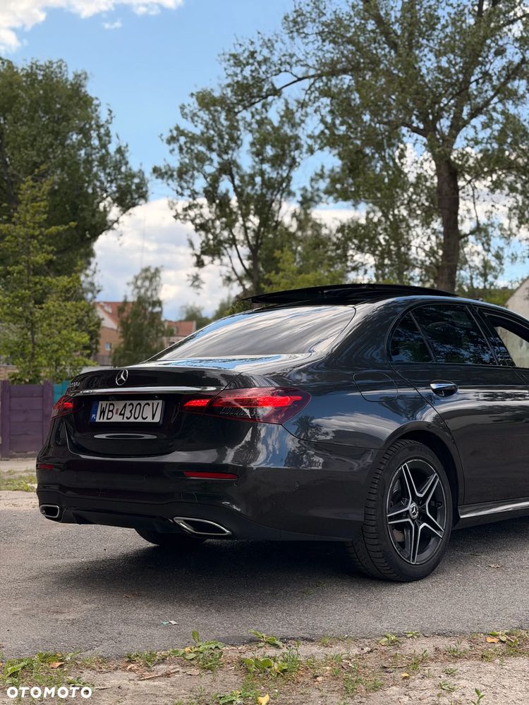 Mercedes-Benz Klasa E 220 d 9G-TRONIC - 18