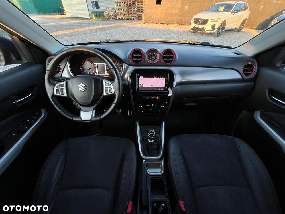 Suzuki Vitara 1.4 Boosterjet XLED 2WD - 24