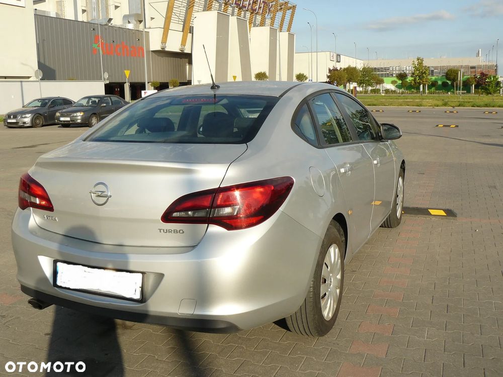 Opel Astra - 14
