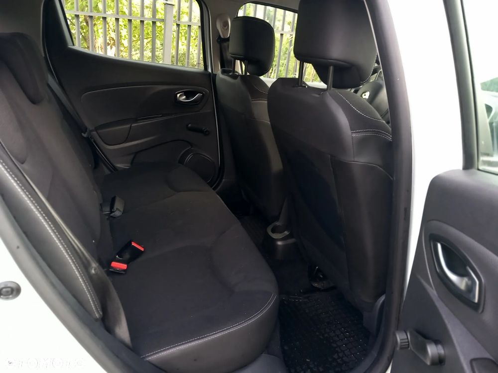 Renault Clio 1.5 dCi Alize - 9