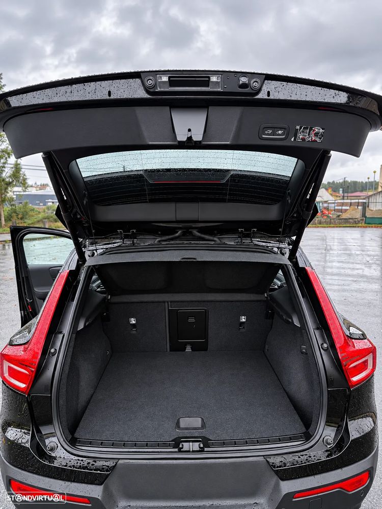 Volvo XC 40 Recharge 78 kWh Twin Motor Core - 10