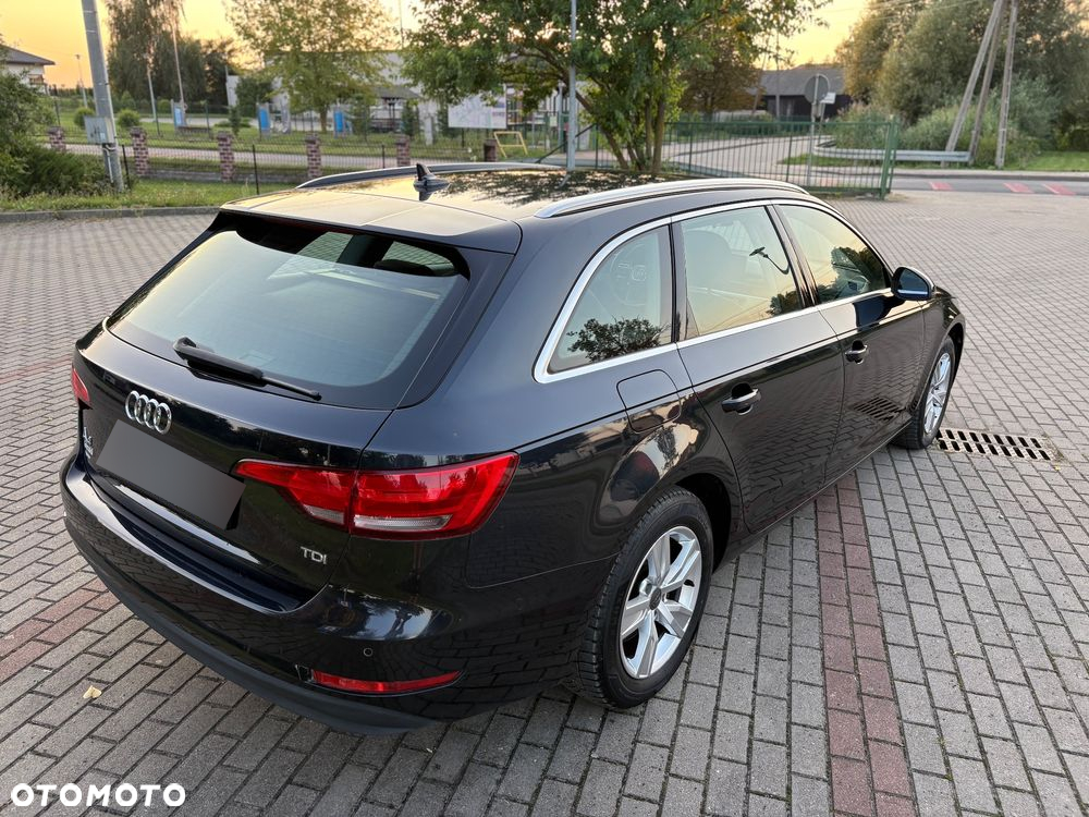 Audi A4 Avant 2.0 TDI S tronic - 12