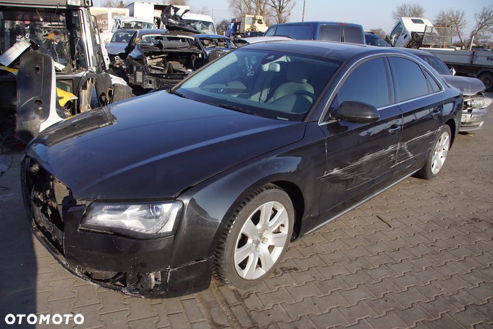 Auto na części tel 692106889 Audi A8 D4 4.2 tdi CDSB CDS skrzynia MXX kod lakieru lz9y wersja nie long drzwi ćwiartka szyba deska konsola lusterko zamek komputer zderzak czujnik fotele - 8
