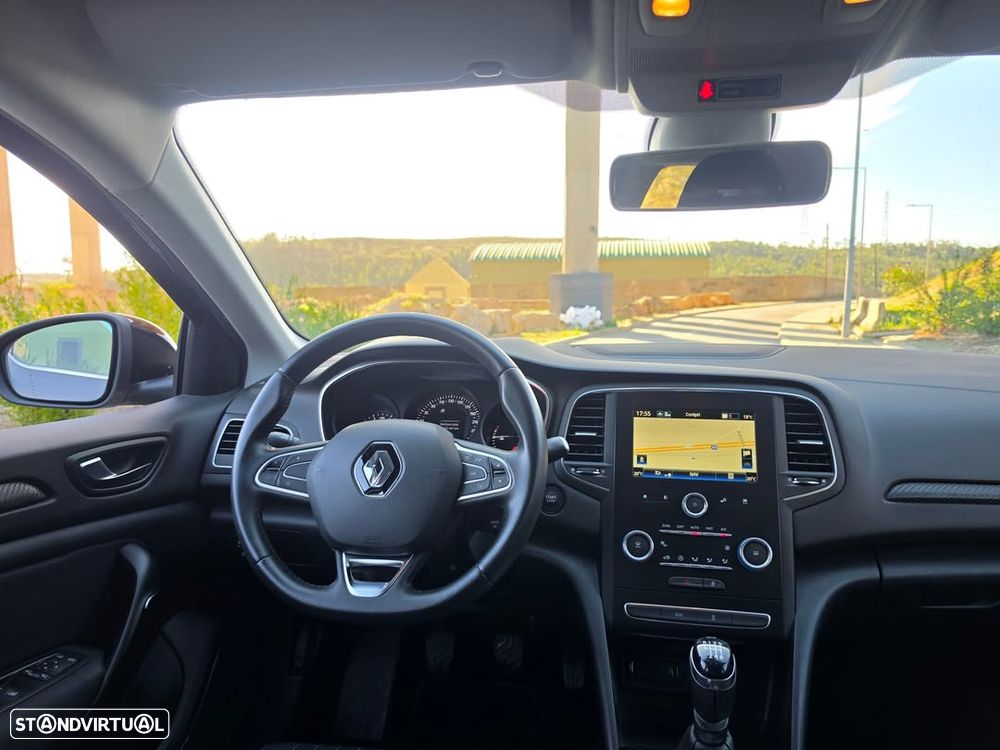 Renault Mégane 1.5 Blue dCi Limited - 5