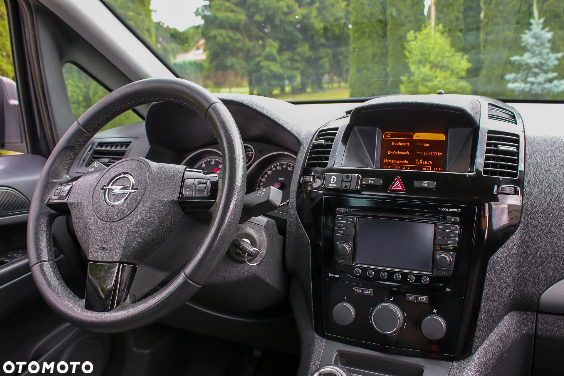 Opel Zafira 1.8 Navi - 24