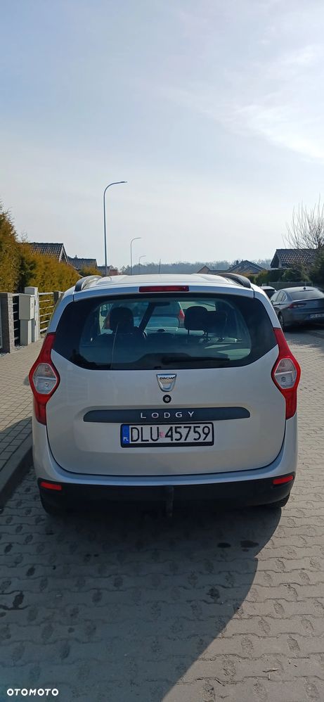 Dacia Lodgy 1.6 Laureate - 4