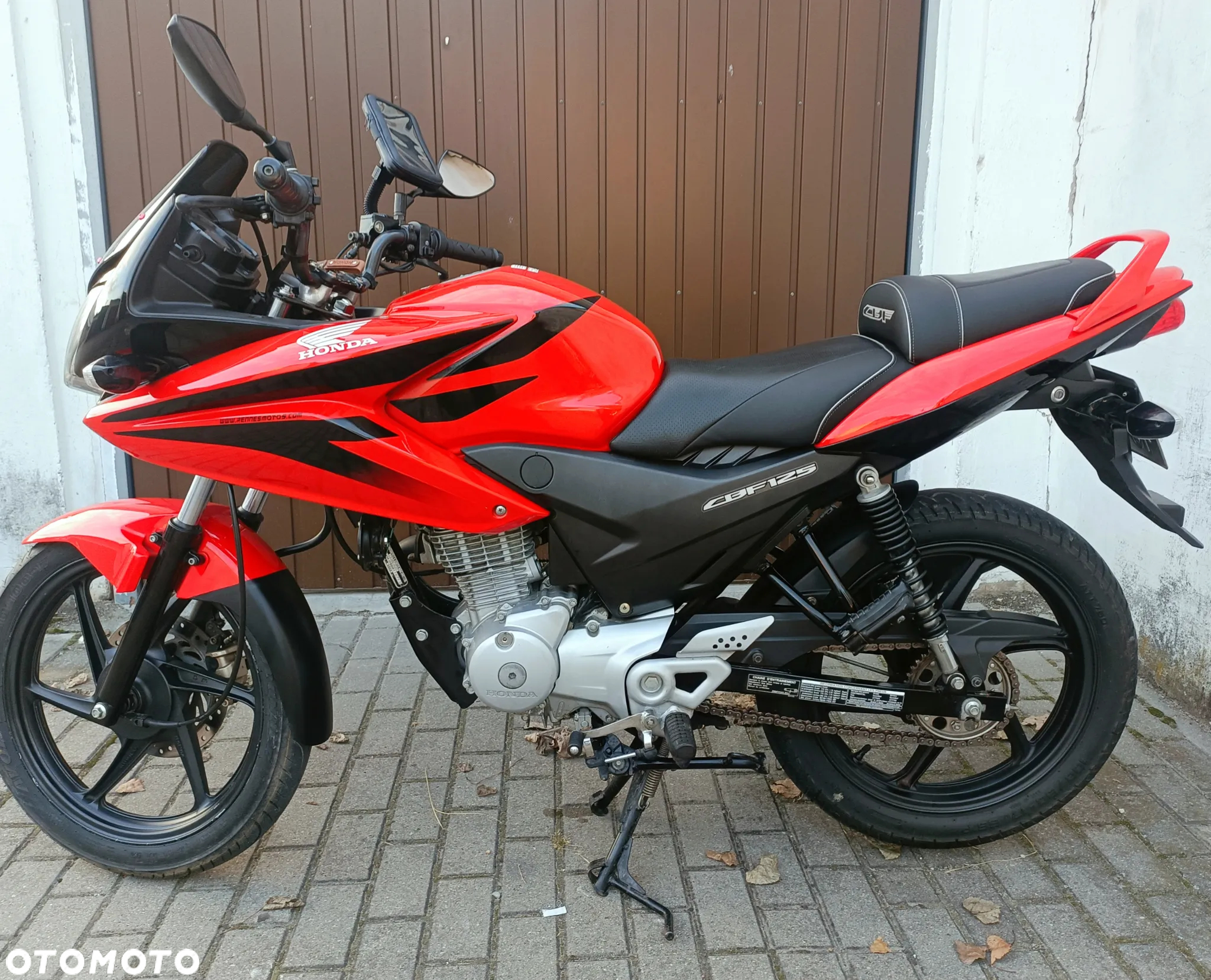 Honda CBF - 4