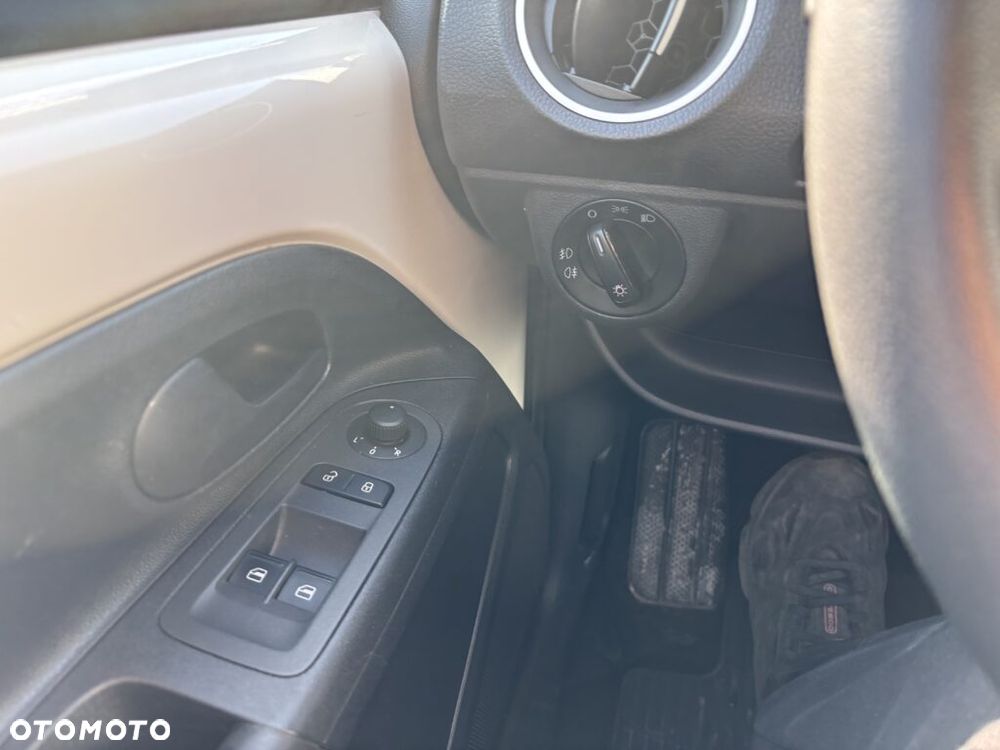 Volkswagen up! take - 7