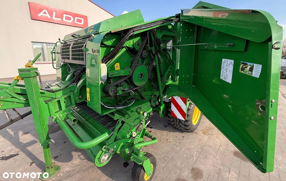 John Deere 744 Premium - 9