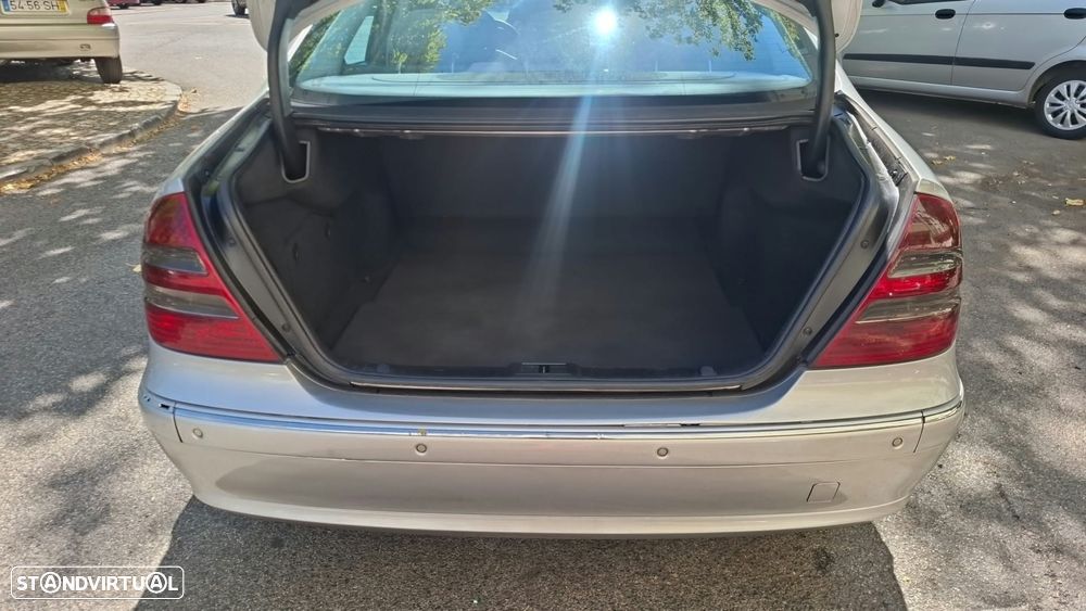 Mercedes-Benz E 270 - 7