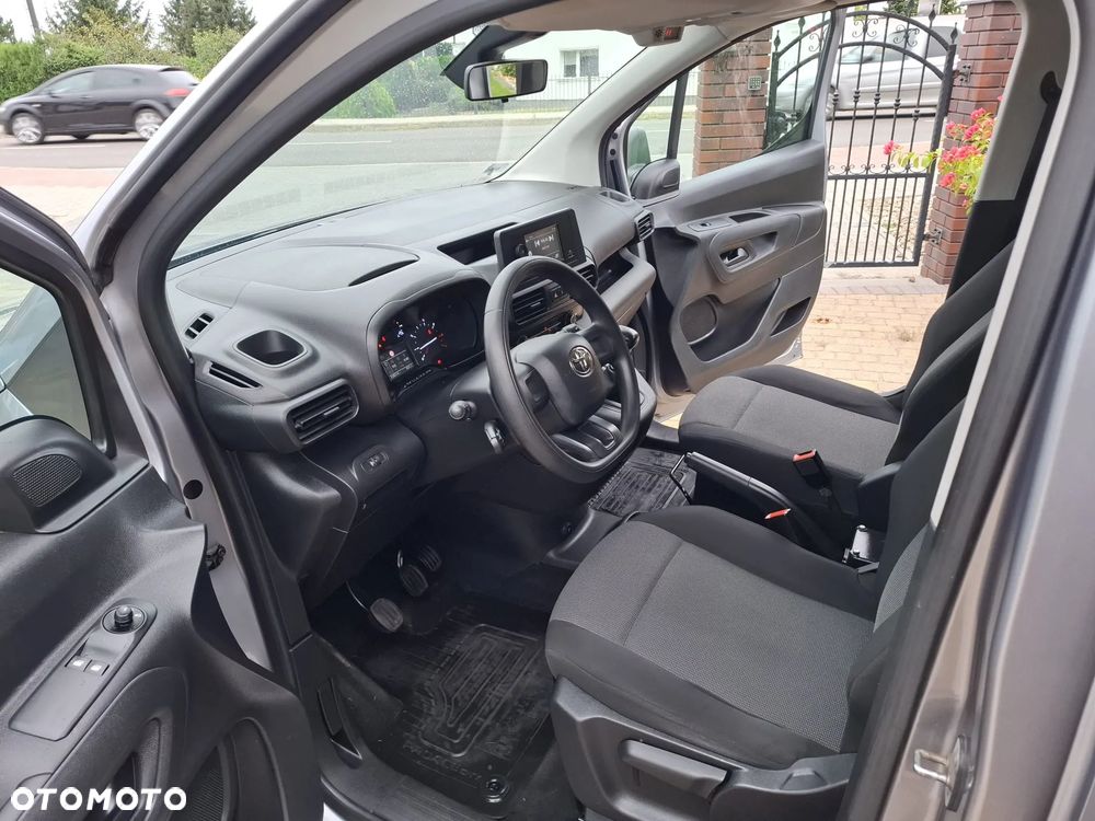 Toyota Proace City Verso 1.5 D-4D Business - 18