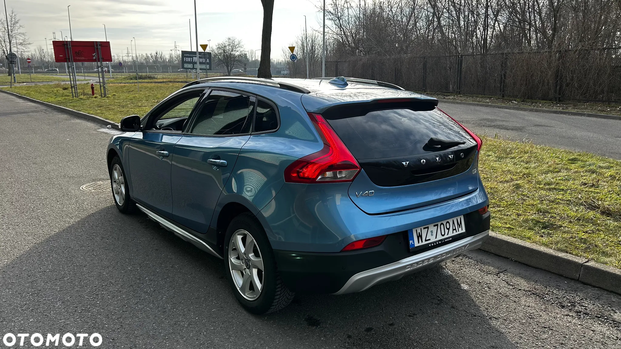 Volvo V40 D2 Drive-E Kinetic - 2