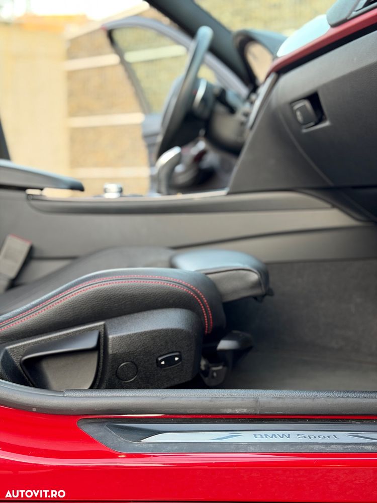 BMW Seria 3 320d Aut. Sport Line - 34