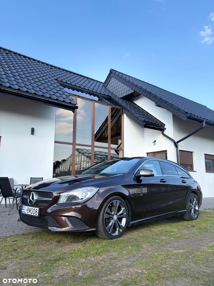 Mercedes-Benz CLA - 4
