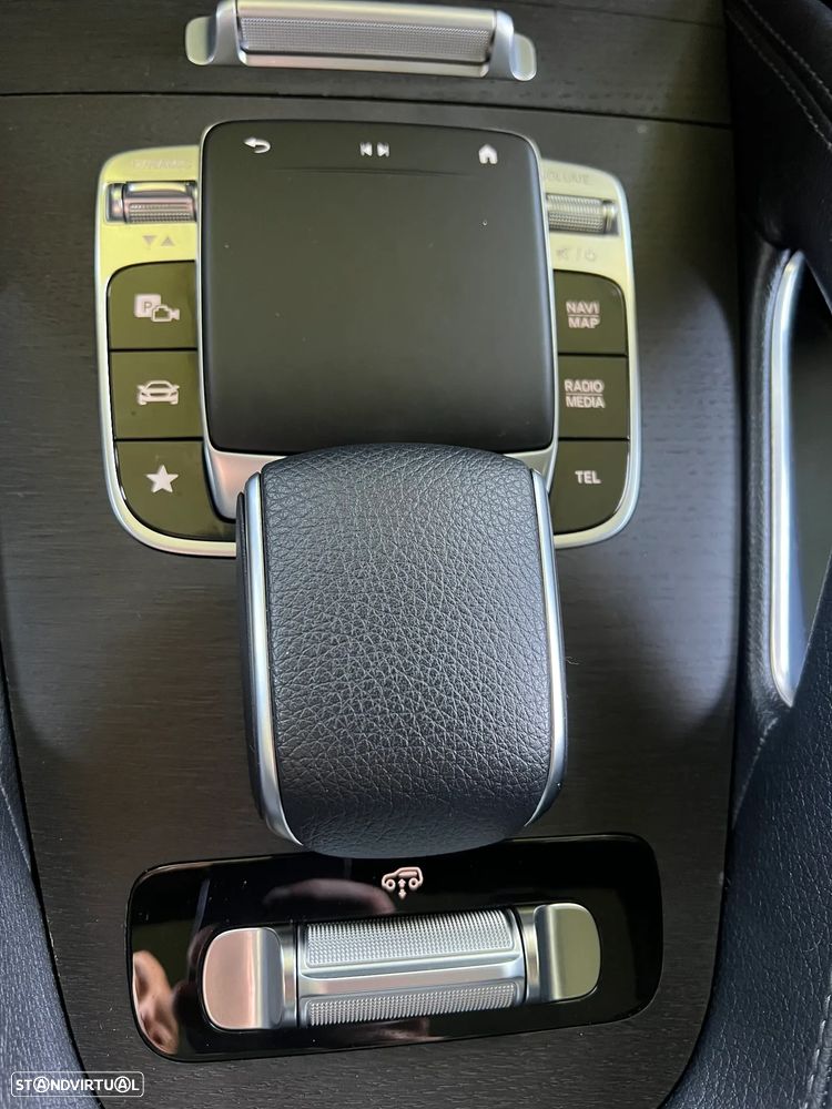 Mercedes-Benz GLE 300 d 4Matic 9G-TRONIC AMG Line - 32
