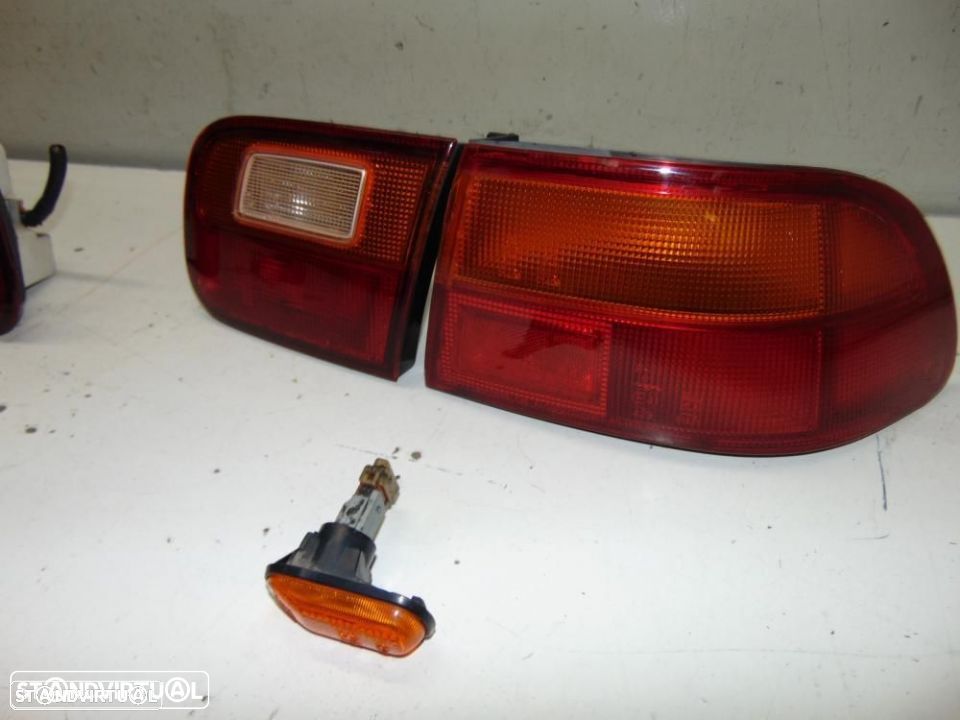 Honda Civic coupê 1993 farolins - 3