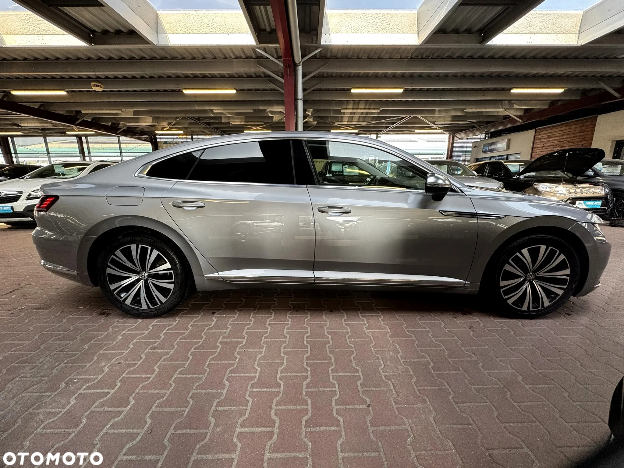 Volkswagen Arteon 2.0 TDI SCR Elegance DSG - 8