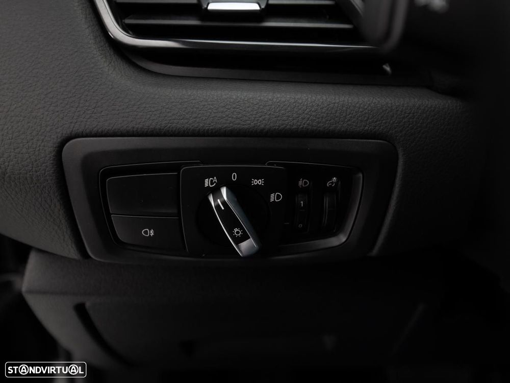 BMW 216 Active Tourer d Advantage Auto - 14