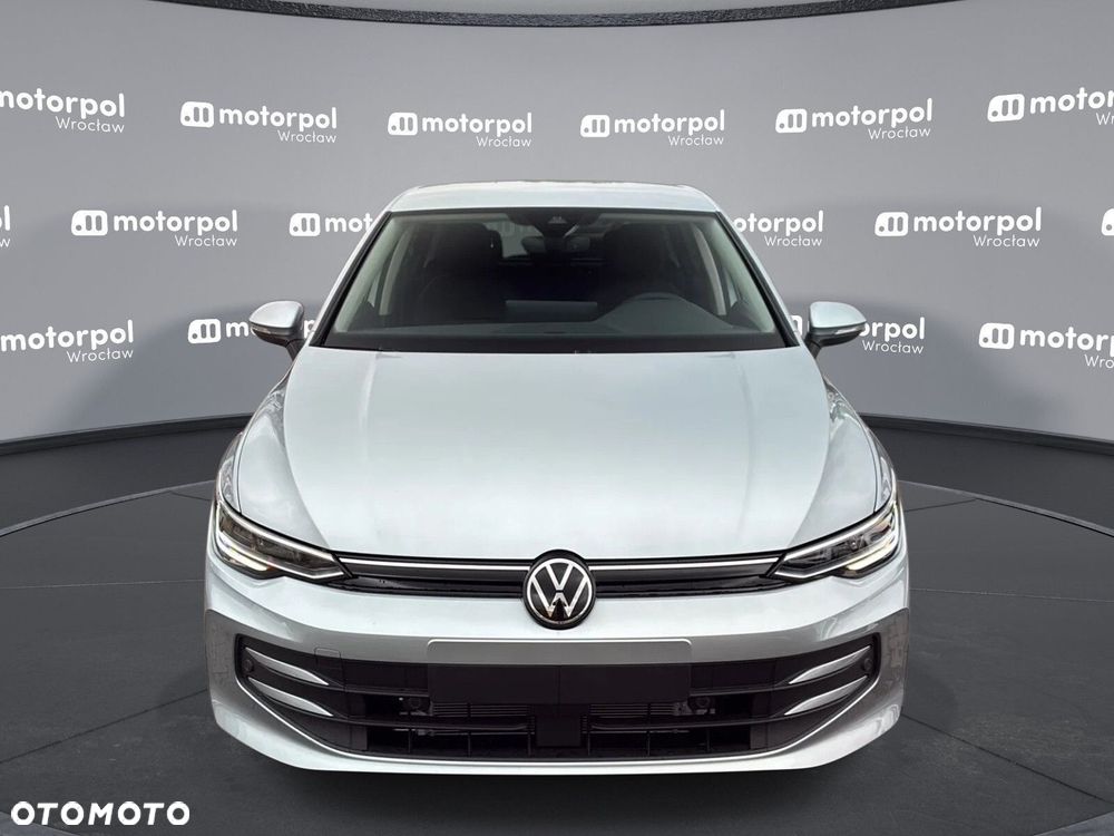 Volkswagen Golf - 2