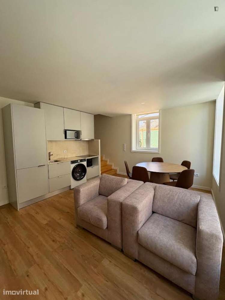 Quarto - localizado em Paranhos Porto - Grande imagem: 5/5