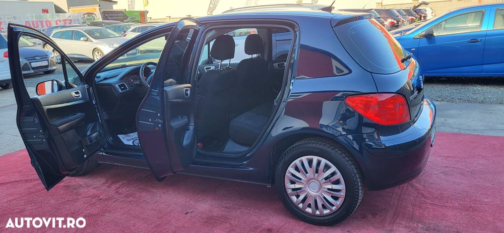 Peugeot 307 - 13