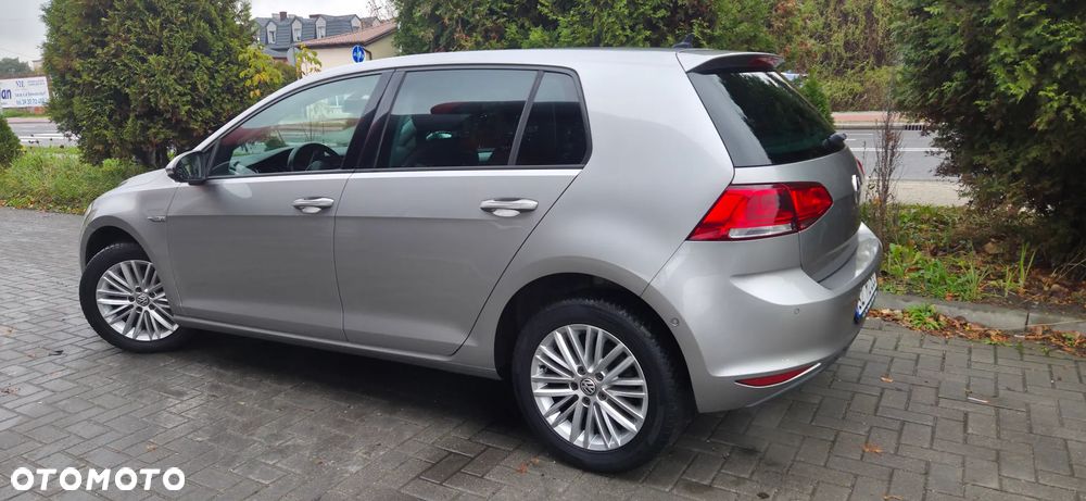 Volkswagen Golf 1.2 TSI BlueMotion Technology Cup - 9