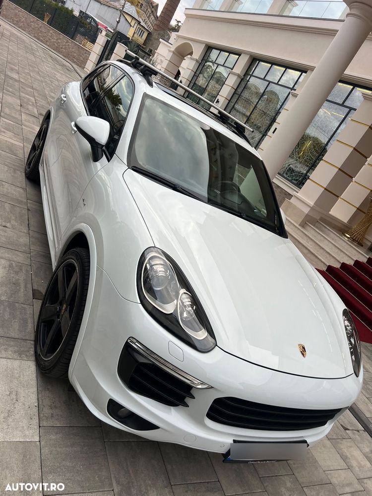 Porsche Cayenne 3.0 L - 17