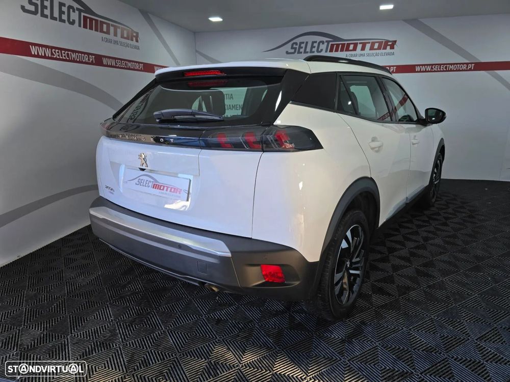 Peugeot 2008 1.2 PureTech Allure - 5