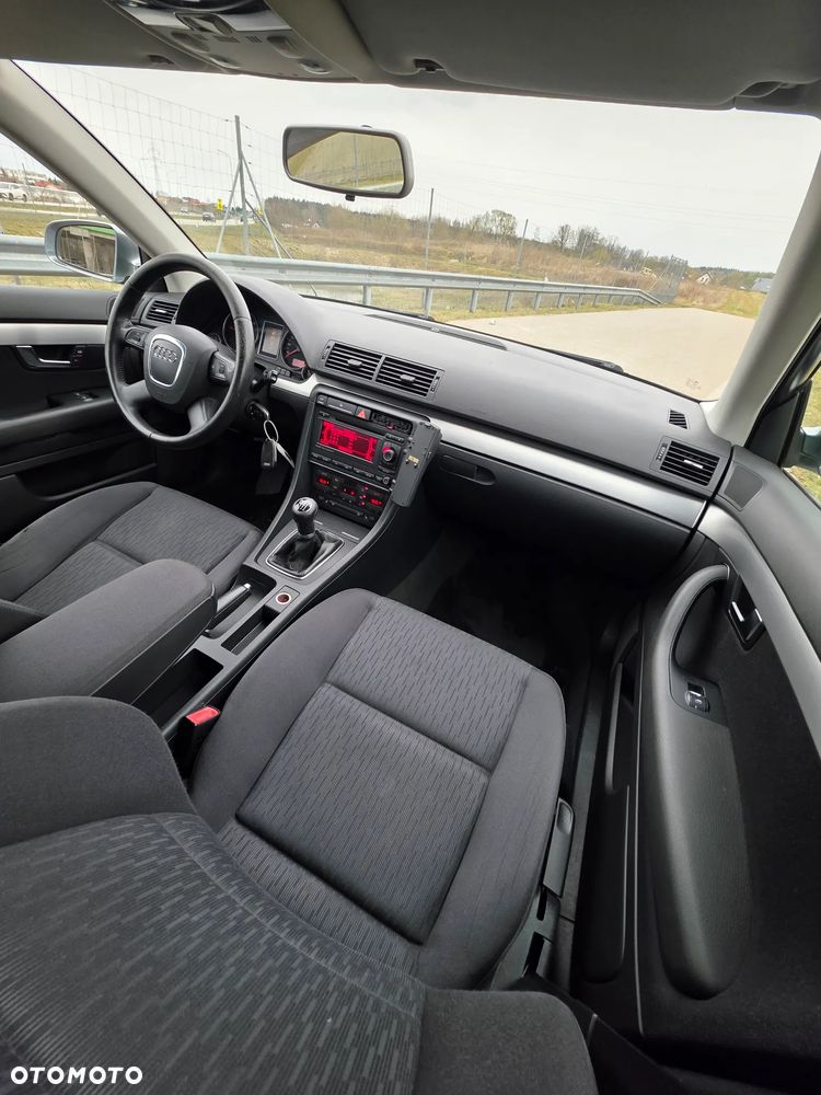 Audi A4 Avant 2.0 TDI DPF - 14