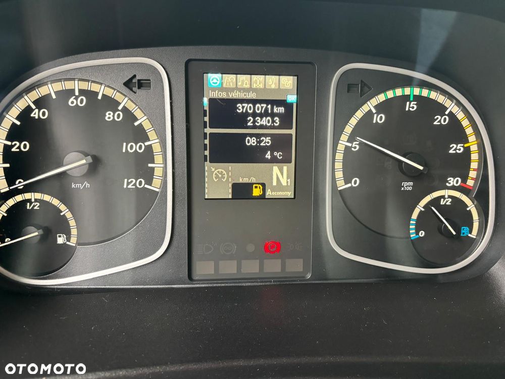 Mercedes-Benz MERCEDES ATEGO1527, 1524,,1523,,,1530,,1224,, 1530 KONTENER FIRANKA CHLODNIA PODWOZIE DO ZABUDOWY KILKA SZTUK - 13