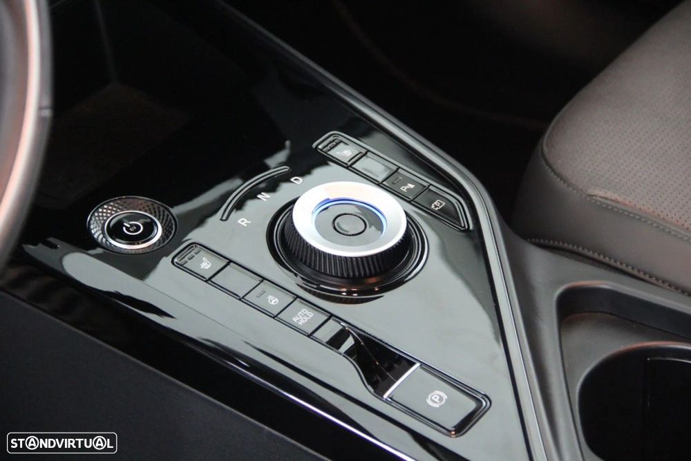 Kia Niro EV 64kWh Drive - 11