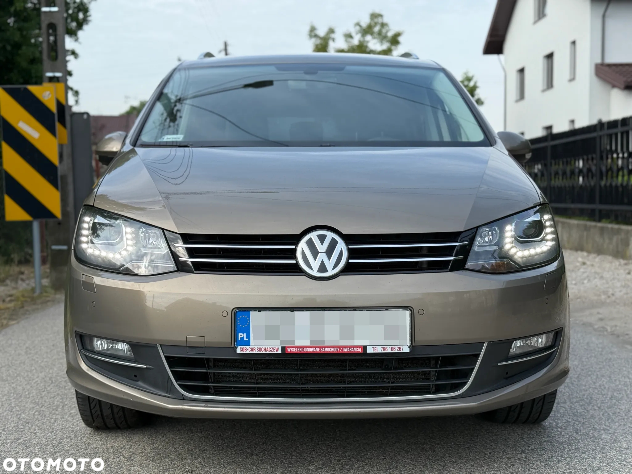 Volkswagen Sharan 2.0 TDI BMT Highline DSG - 2