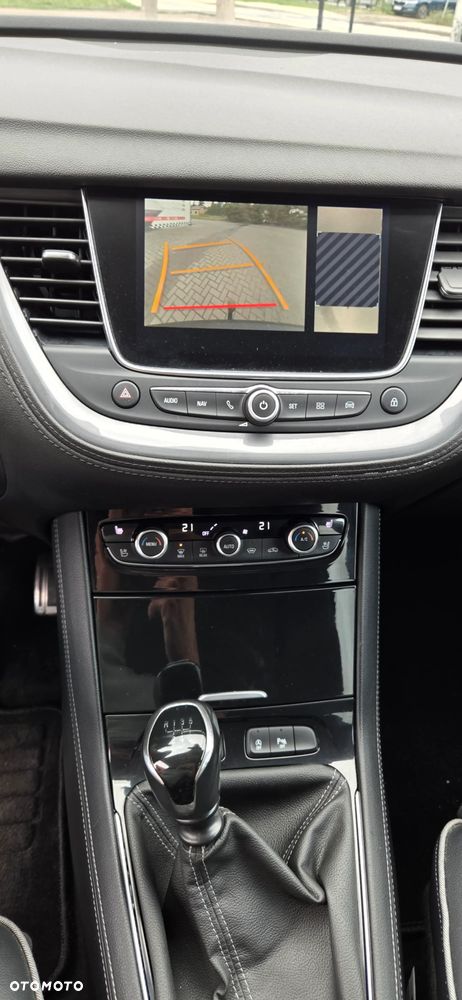 Opel Grandland X 1.2 Start/Stop Design Line - 29