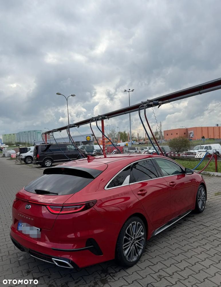 Kia ProCeed 1.4 T-GDI DCT7 OPF GT LINE - 2