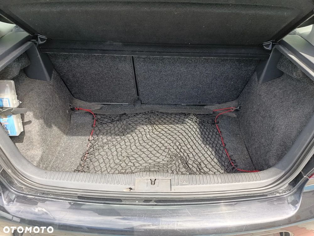 Volkswagen Polo 1.4 CrossPolo - 8