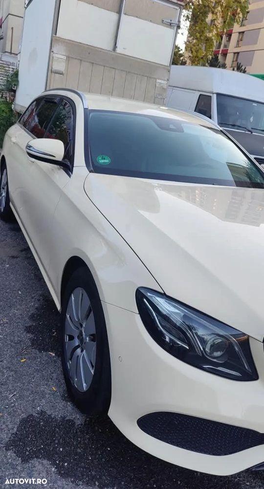Mercedes-Benz E - 9