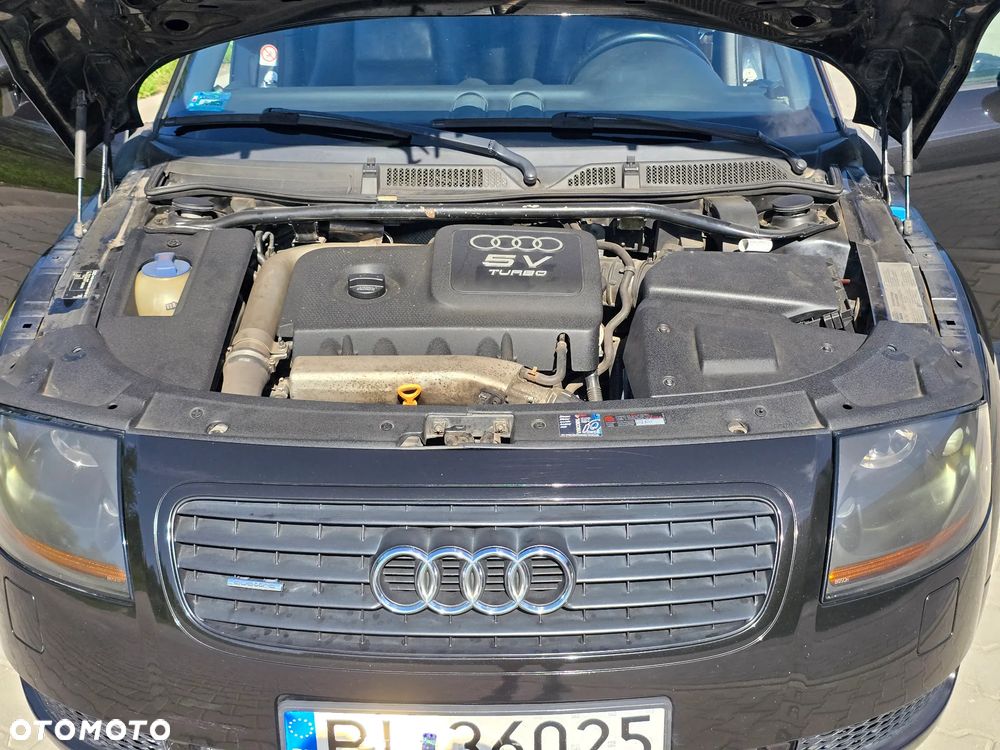 Audi TT Coupé 1.8 T quattro - 11